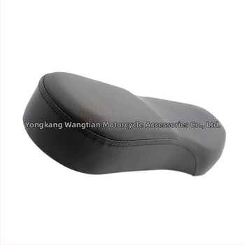 Двойната голяма възглавница на седалката е подходяща за водоустойчиви и износоустойчиви части от аксесоарите за електрически скутери Citycoco.