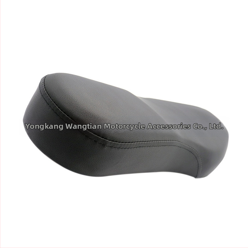 Двойната голяма възглавница на седалката е подходяща за водоустойчиви и износоустойчиви части от аксесоарите за електрически скутери Citycoco.