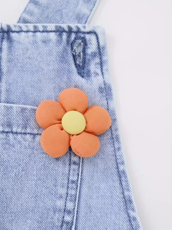 „Amazon“ ir „Aliexpress“ paauglėms mergaitėms siūlo išskirtinai aukštos kokybės margintus plačius džinsinius kombinezonus su gėlių raštais.