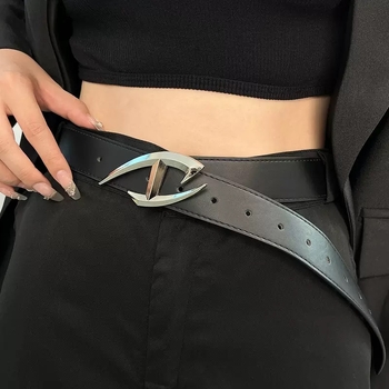 Curele personalizate europene și americane la modă, noi, futuriste, de nișă, punk metal, pentru bărbați și femei, cu design modern și versatile