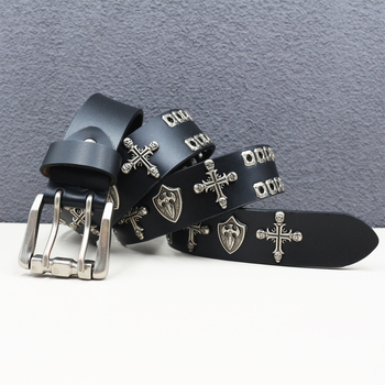 Γνήσιο γνήσιο δέρμα νέο στυλ εξατομικευμένη σταυρωτή ζώνη με ασπίδα κρανίου από δέρμα αγελάδας με πριτσίνια και κοψίματα