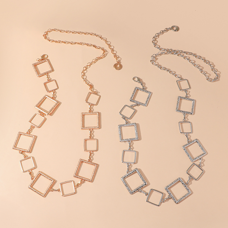 Štvorcový opasok pre ženy v štýle Ins Fashion s JK spoločenskou košeľou, ozdobným pásom, kovovou retiazkou v páse pre ženy