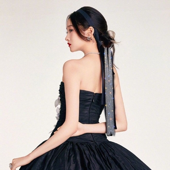 Euroopa ja Ameerika piiriülene liialdatud pikkade juuste kettidega mitmekihiline tutiga juuste aksessuaarid naiste luksuslikud elegantsed peakatted juuste templiga uus trend