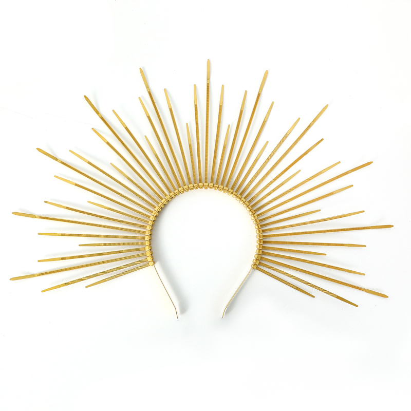 Halloween, karnevalový kostým, čelenka s ručne vyrobenou hlavičkou, bohyňou slnka a zlatou korunou, slnečným výbuchom