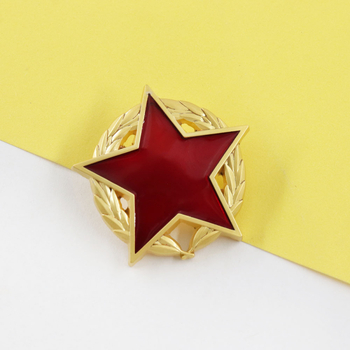 Vintage fém jelvény piros ötcsillagos érem retro bross gallér dekoráció