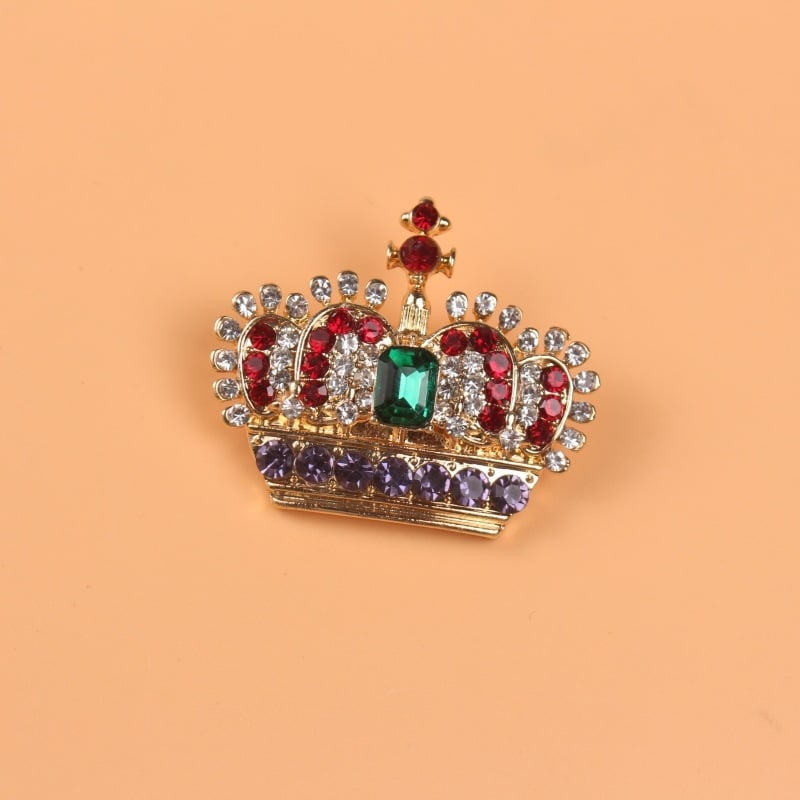 Корона дизайн брошка темперамент личност корсаж интернет знаменитост мода дрехи игли за дрехи катарама кардиган на склад едро доставка