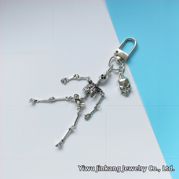 Vintage Gothic Diablo Twist Skull Keychain Κρεμαστό κόσμημα εξατομικευμένο σακίδιο πλάτης Skull Κρεμαστό δώρο για αποκριές