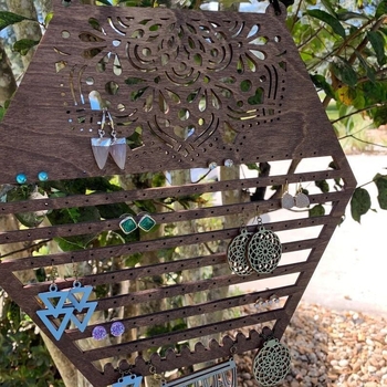 Дървена шестоъгълна поставка за обеци от трансграничен тип, стенен стелаж за съхранение на обеци, домашен креативни висящи бижута