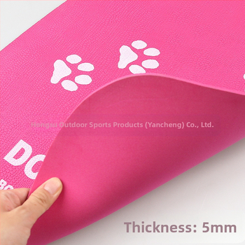 Karsti pārdots SUP airēšanas dēļa suņu paklājiņš, ceļojumu paklājiņš, neslīdošs, nodilumizturīgs EVA mājdzīvnieku paklājiņš, neslīdošs, ūdensizturīgs paklājiņš