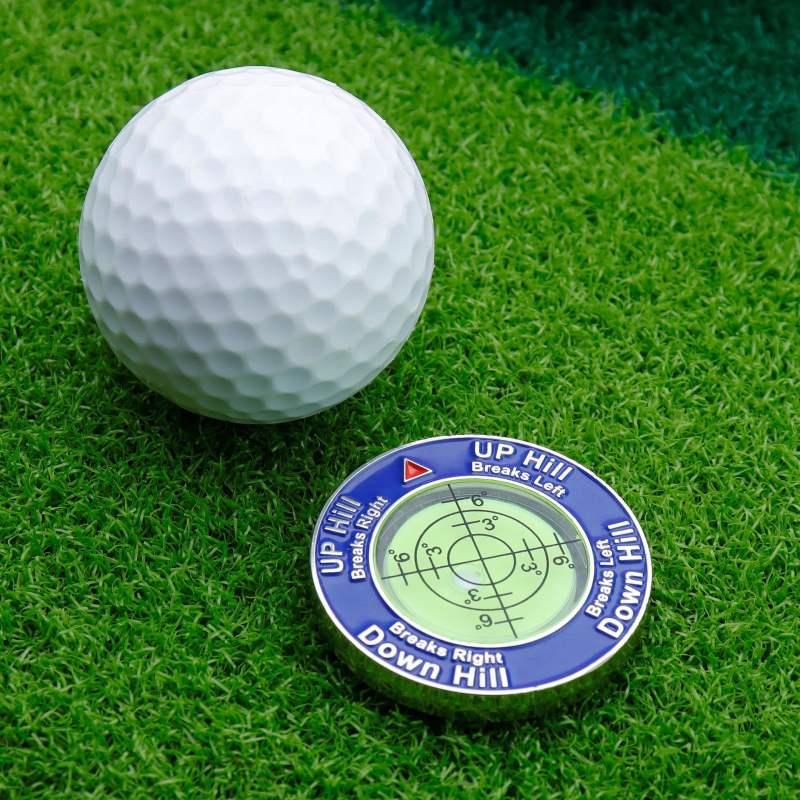 Marcator de poziție a mingii cu nivel de cititor de pantă verde nou, consumabile de golf, marcator/marcaj cu minge față-verso