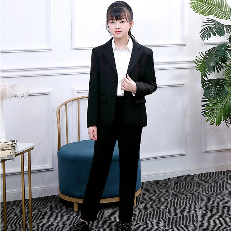 Tüdrukute väike ülikond 2022. aasta uus lääne moeetendus moodne ülikond Blow Street Performance must Chun Qiu