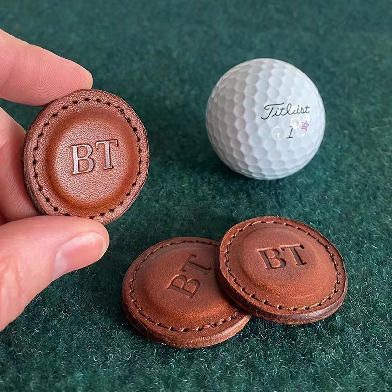 na zalihi Kožni magnetni marker za golf loptice Magnetski marker za golf loptice Marker za golf runde
