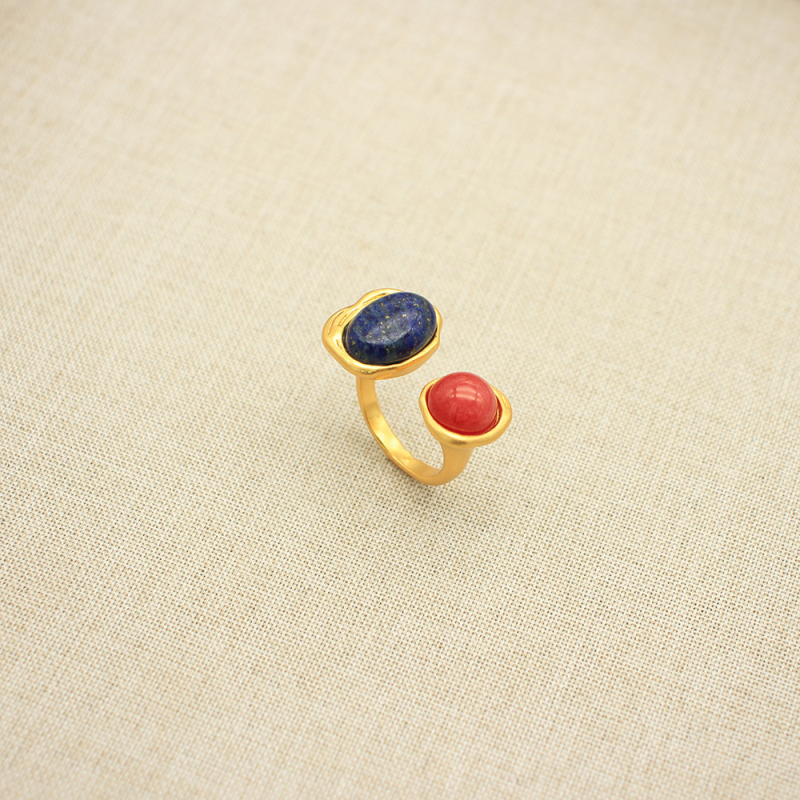 Inel deschis reglabil minimalist vintage de înaltă calitate, cu bijuterii din piatră naturală încrustată cu pietre prețioase mari, placat cu aur natural învechit