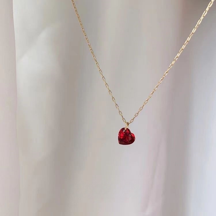 Colier în formă de inimă cu zircon roșu pentru femei, stil japonez și coreean, lumină hidratantă, design de lux de înaltă calitate, pandantiv cu dragoste, lanț de claviculă