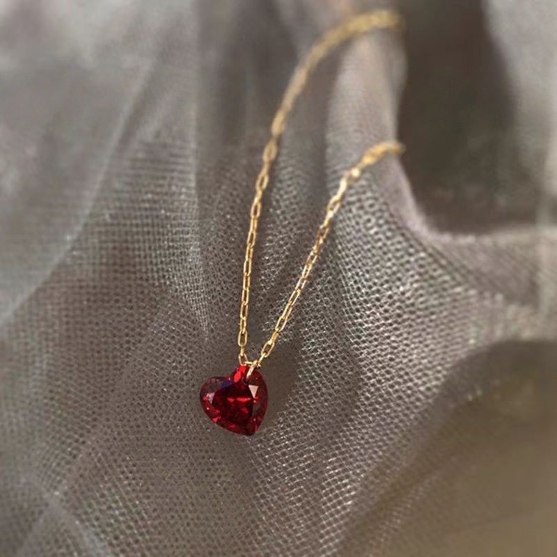 Colier în formă de inimă cu zircon roșu pentru femei, stil japonez și coreean, lumină hidratantă, design de lux de înaltă calitate, pandantiv cu dragoste, lanț de claviculă