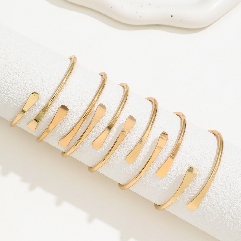 Eiropas un Amerikas pārrobežu rotaslietas, moderna un vienkārša divgalu saplacināta 6 daļu rokassprādze, radoša atverama regulējama aproce sievietēm