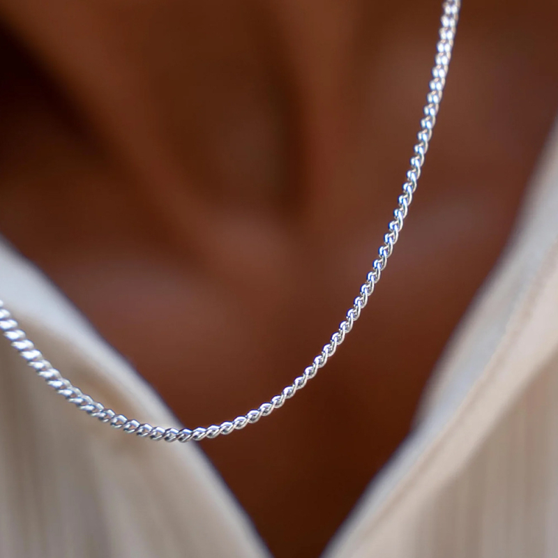 Chihang Jewelry Cross-Border High-End ogrlica od nehrđajućeg čelika za muškarce, jednostavnog luksuznog dizajna, ključne kosti, kubanski lanac od titana i čelika