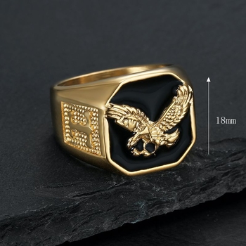 Νέο, δημοφιλές, διασυνοριακό ανδρικό δαχτυλίδι hip-hop από ανοξείδωτο ατσάλι επιχρυσωμένο με κόλλα, με φτερά που πετάνε αετό και κυριαρχεί στην αγορά.
