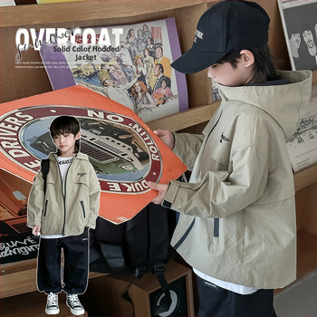 Παιδικά Ρούχα Φθινοπώρου 2025 Νέο Φθινοπωρινό Μπουφάν για Μεγάλα Αγόρια, Αποσπώμενο Αντιανεμικό, Μοντέρνα Μπλούζες για Άνοιξη και Φθινόπωρο για Αγόρια