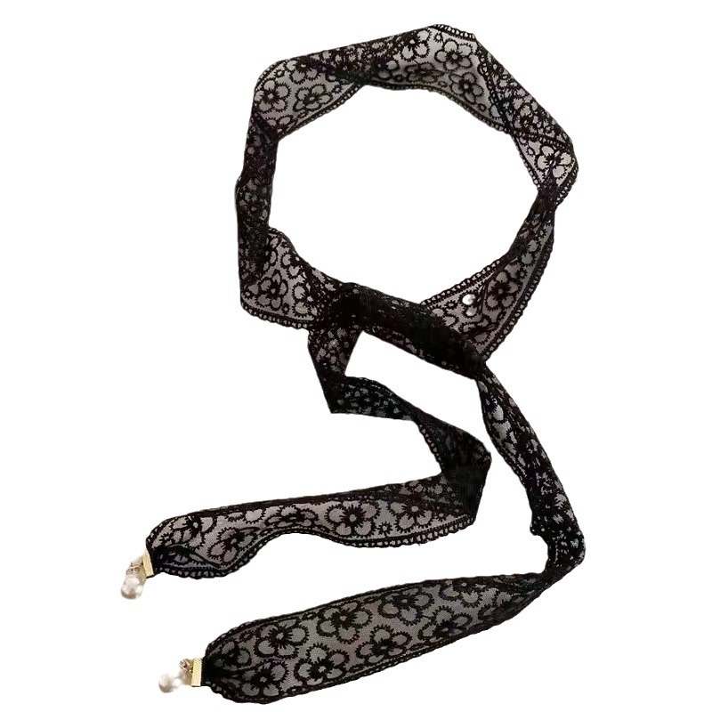 Nauja, miela moteriška suknelė su juosmens puošmena ir temperamentinga grandinėle. Mergaitiško stiliaus.