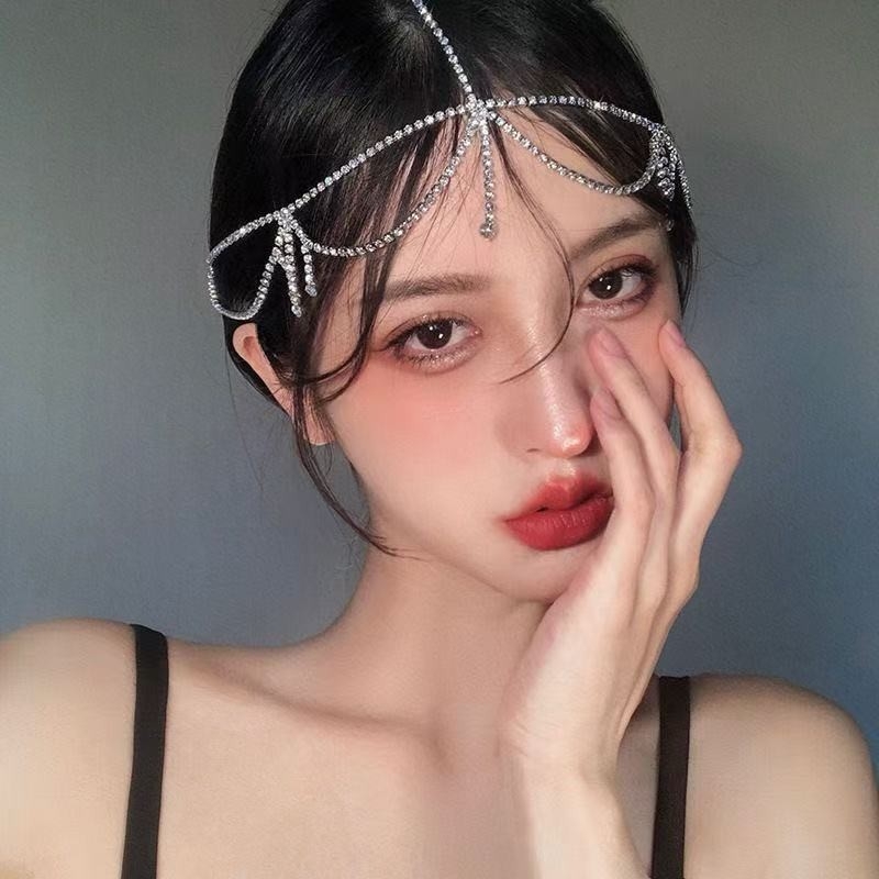 Európai és amerikai népszerű, egyszerű és elegáns strasszos hajlánc, divatos vízcsepp alakú homloklánc, európai és amerikai női hajkiegészítők, hajlánc