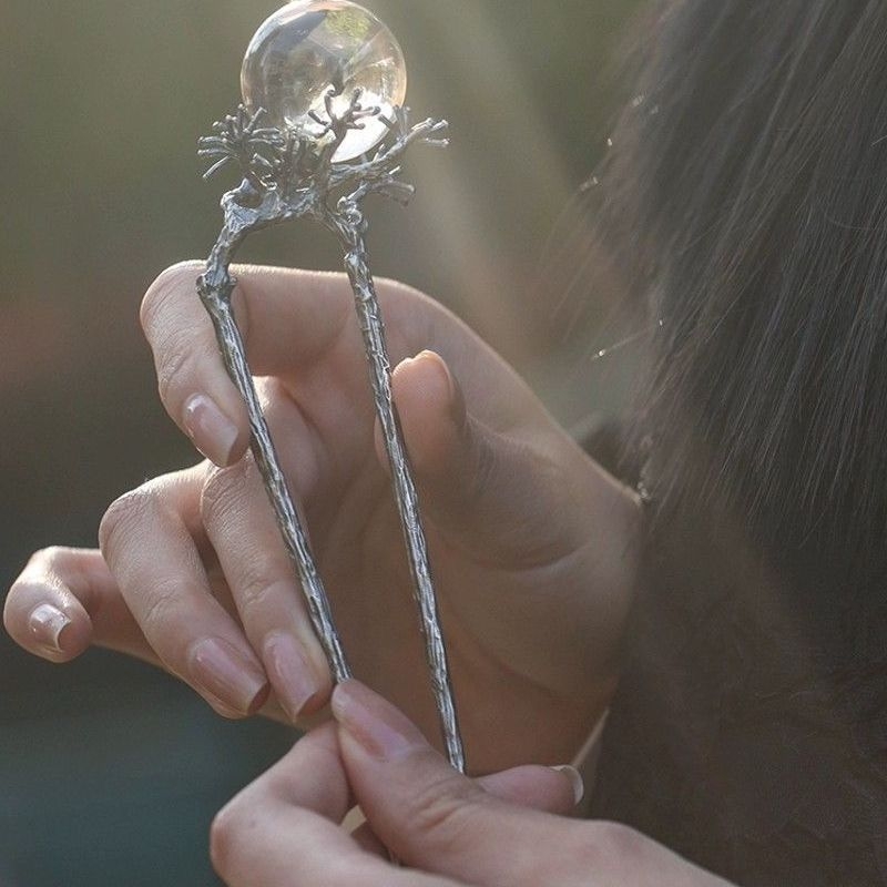 Originalus kinų stiliaus dizainerio dizainas: mėnulio šviesa pušyne – naujas kinų stiliaus plaukų segtukas