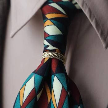 Kerge luksusliku nišikujundusega kanepiköie sõlmega meeste krae rõngasklamber lipsuklamber kullatud retro lipsuklambriga isikupärastatud aksessuaarid