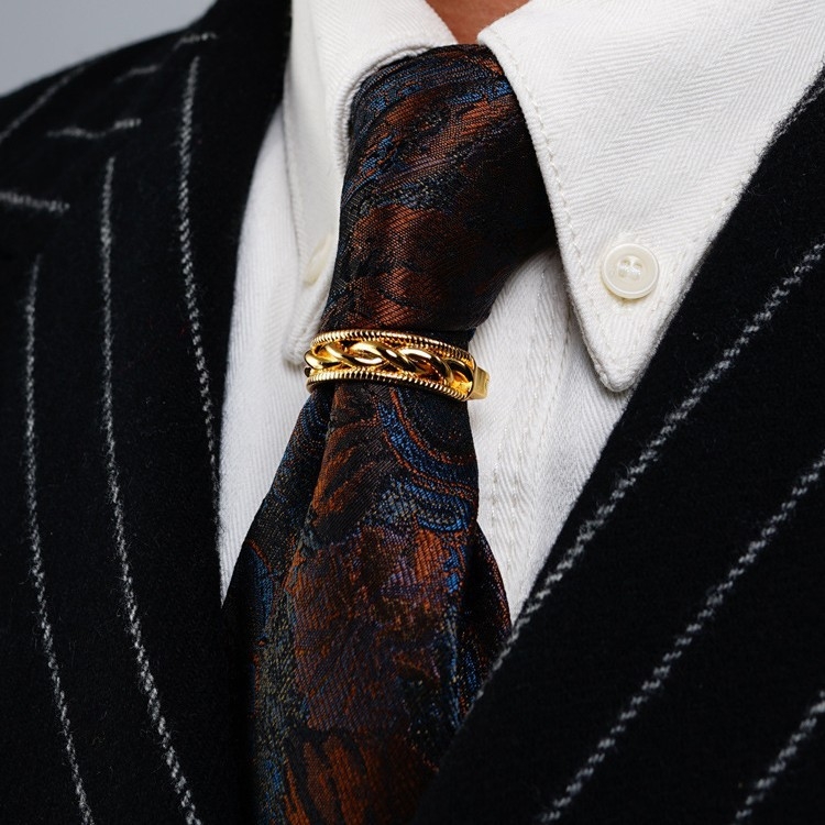 Kerge luksusliku nišikujundusega kanepiköie sõlmega meeste krae rõngasklamber lipsuklamber kullatud retro lipsuklambriga isikupärastatud aksessuaarid