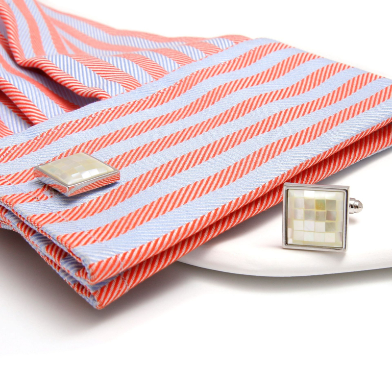 1 pora paruoštų, tarpvalstybinių, prieinamų prabangių, paprastų, meniškų kriauklelių rašto, kvadratinių sidabrinių vyriškų sąsagų papuošalų