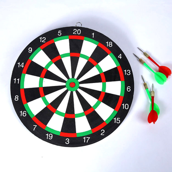 Piiriülene kahepoolne noolemänguasi, vaba aja veetmise ja meelelahutuse võistlustaseme noolemänguasi noolemängunõelaga