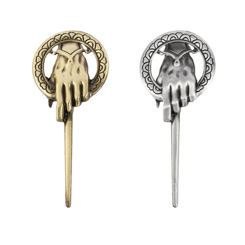 Broșă transfrontalieră cu insignă metalică periferică, vânzare fierbinte, cântec de gheață și foc, mâna regelui, en-gros