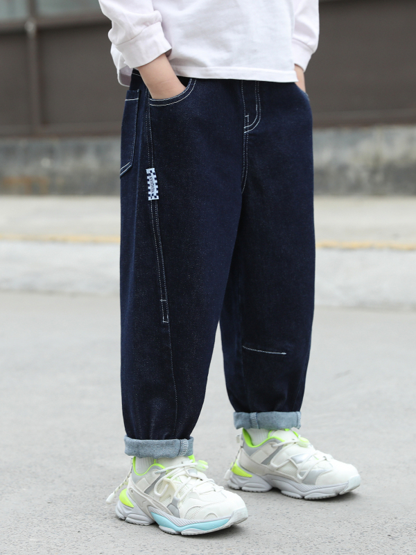 Laste laisad elastsed teksad sügiseks uued kõik-sobivad venivad poiste teksad väikeste ja keskmise suurusega laste teksariidest pikad trendikad püksid