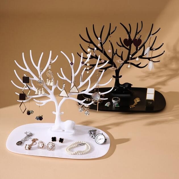 Kõrvarõngaste hoiukarp laua kõrvarõngaste vitriin rippuvad kõrvarõngad kõrvarõngad sõrmus kaelakee lahti laskma ehete pakkimine ehtekarp