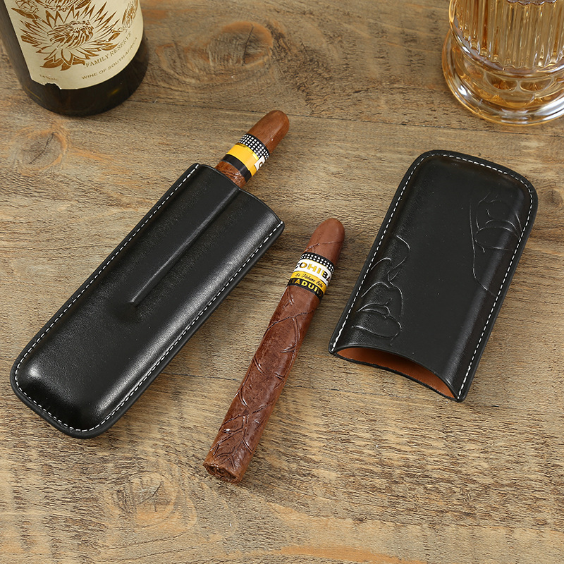 Väliskaubanduse pakkumine Piiriülene pakkumine Sigarituub Sigari nahast ümbris Krokodillimustriga sigari niisutav nahast ümbris Sigarituub