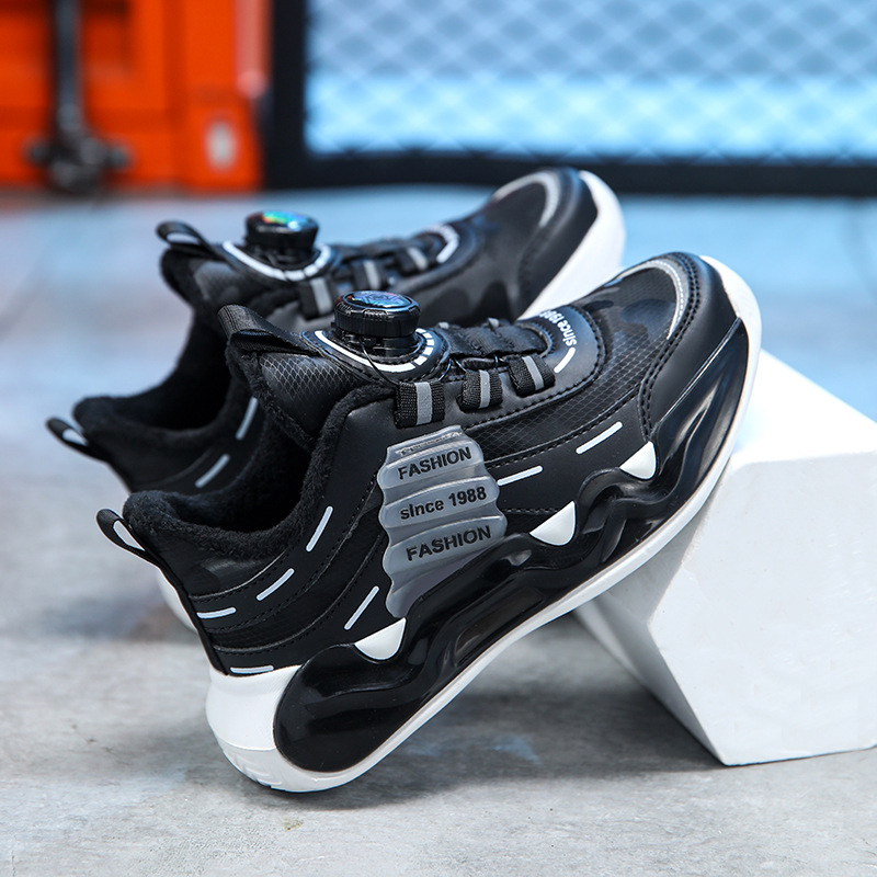 Poiste kingad 2024 sügis ja talv uued fliisvoodriga paksendatud tudengi vabaaja poiste jooksujalatsid laste tossud juuksed