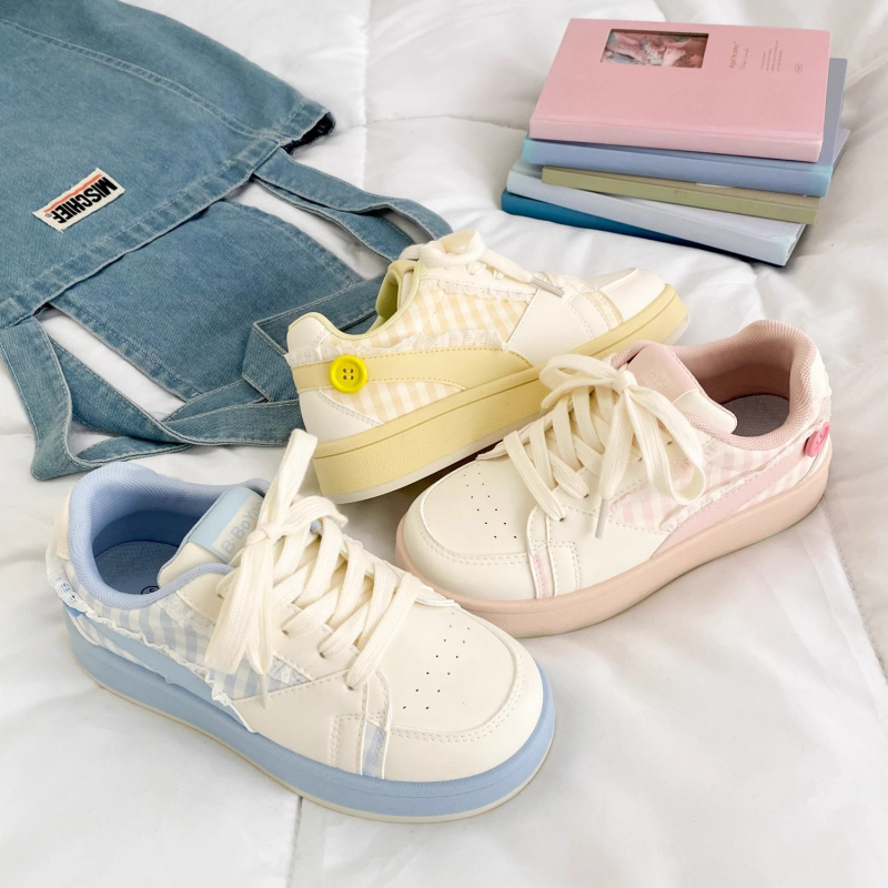 Svestrane bijele cipele s vezicama i debelim potplatom za povećanje visine za žene, nove korejske cipele s platformom i čipkom za proljeće i jesen 2025.