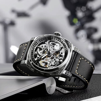 Uus loominguline automaatne õõnes mehaaniline käekell, mis on nikerdatud läbi põhja veekindla kella Tide brändi täiustatud niši disainiga käekell