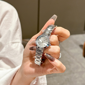 Aiqi uus tudengimoodne elegantne naiste käekell kalendriga, niši kerge luksuslik vabaaja terasest vööga kvartskell