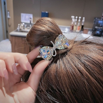 Naujas prabangus, išskirtinis, peteliškės formos plaukų kaklaraištis su blizgančiais cirkoniais, universalus ir stilingas plaukų aksesuaras su cirkoniais