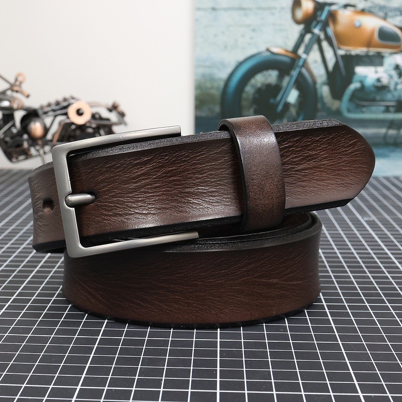 Lihtsa vabaaja meeste käsitsi valmistatud värvilise koputusmustriga naturaalsest esimese kihi lehmanahast vööst loode-nahast vöö