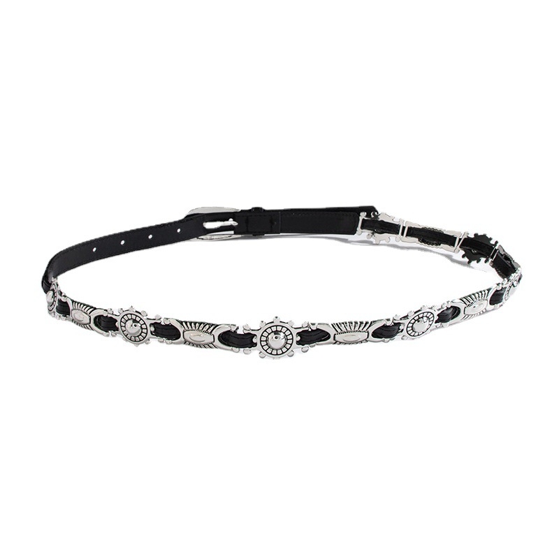 Piiriülene kohapealne tarne allika tootjalt Naiste geomeetriliste ovaalsete nikerdusaksessuaaridega metallist nööpnõelaga pandlaga punk stiilis vöö