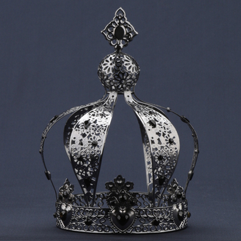 Kuum müük lossi pühadekroonikaunistus pulmapeo kaunistused jumalanna pühadekujuline kroon piiriülesed plahvatused