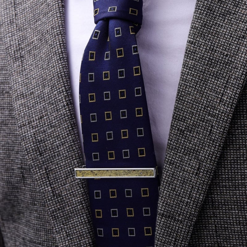 Hulgimüük kõrgekvaliteediline moodne mahagonist lipsuklamber meeste äri metallist lipsuklamber väliskaubanduse lipsuklambrite tehases laos