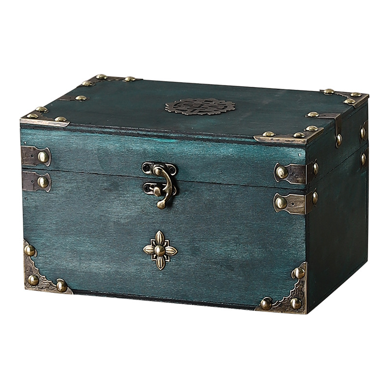 Retro puidust lukustatav lauakonksuga hoiukarp, puidust kast, majapidamistarvete hoiustamine, fotorekvisiidid, nostalgilised kaunistused