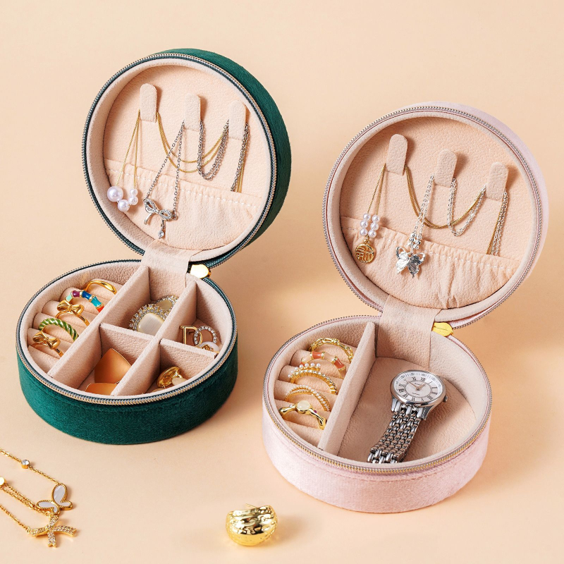 Piiriülene otsetarne sametist ehete hoiukarp reisimiseks kaasaskantav ehtekarp kõrvarõngaste kaelakee sõrmuse ehtekarp