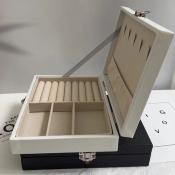 2025. aasta uus suure mahutavusega laste peakatete komplekt kinkekarbis tüdrukutele, koomiksikarvade aksessuaarid, sõrmus sünnipäevakingituste hoiukarp