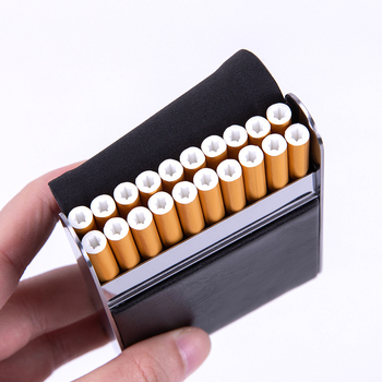 Jauna karstā oglekļa šķiedras PU ādas cigarešu kaste 6,5 mm vidēja izmēra cigarete 18 cigarešu kastes metāla cigarešu kaste