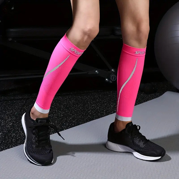 Pārrobežu sporta ikru aizsardzība Futbols Basketbols Fitness Sviedrus absorbējošas elpojošas kompresijas zeķes Elastīgas spiediena kāju aizsardzības kāju piedurknes