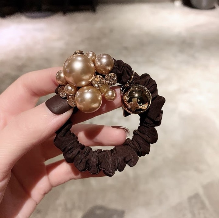 Lõuna-Korea Dongdaemuni uus pärl Rhinestones Rhinestone köis väike lõhnav tuul interneti kuulsuste juuksepahvel elegantne kõrge hobusesaba juukserõngas