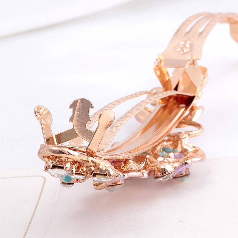 Najpredávanejšia zliatina drahokamu sponka do vlasov Dámska kvetinová sponka do vlasov Maľovanie remeselných starovekých rastlín kvet jarná sponka do vlasov